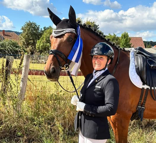 Saltazio v. High Motion u.d. Elitestute Schwalbenlicht v. Imperio - Trakehner Gestüt Hämelschenburg